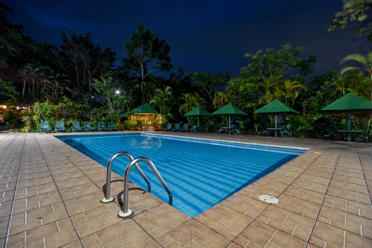 Lands In Love Hotel And Resort Colonia Palmareña Екстериор снимка