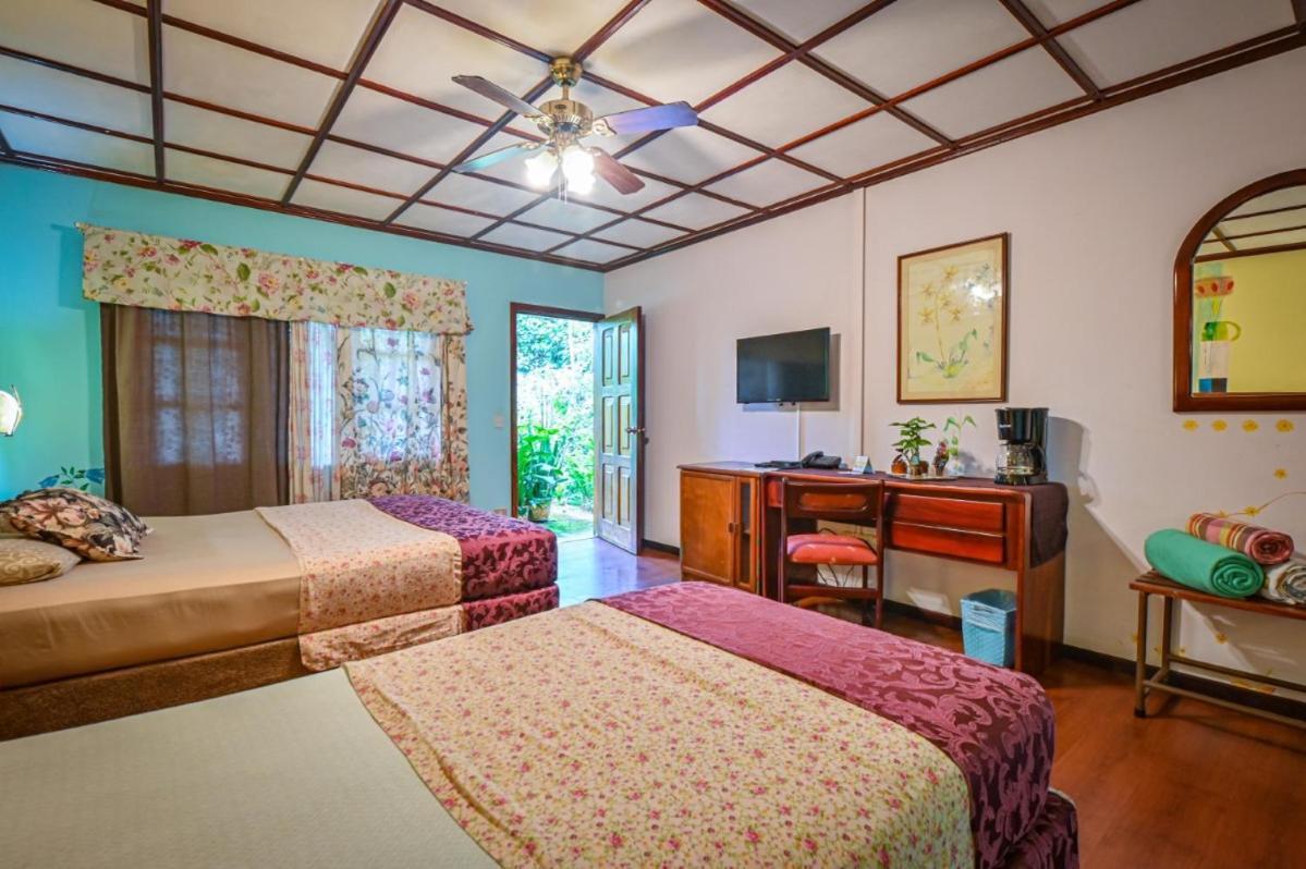 Lands In Love Hotel And Resort Colonia Palmareña Екстериор снимка
